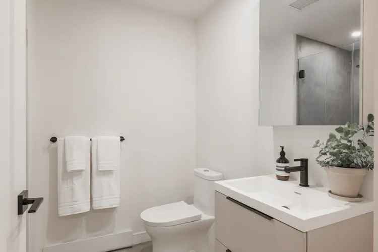 Studio For Rent in Montreal, Quebec