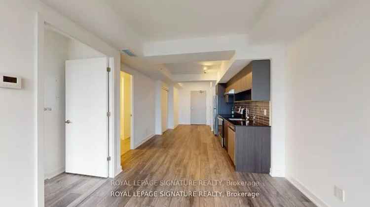 Open Concept 1 Bedroom Condo in Station West with Escarpment Views