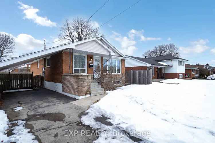 Buy bungalow in Hamilton with three bedrooms and private backyard