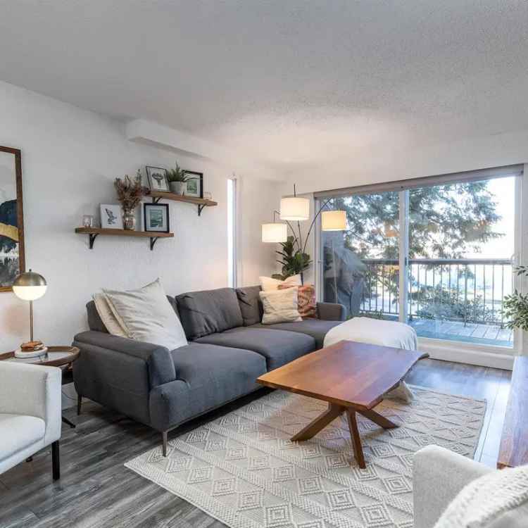 2-Bedroom Condo for Sale in Mt Pleasant Vancouver