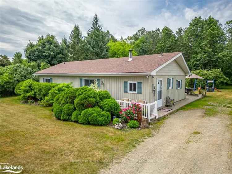 House For Sale in The Blue Mountains, Ontario