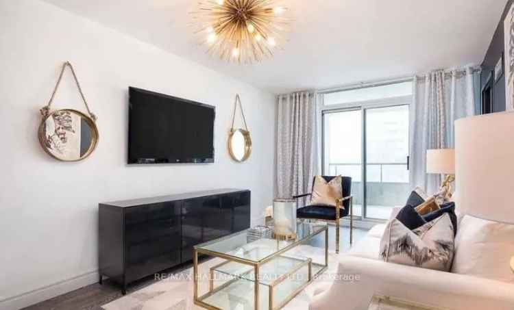 Condo For Rent in Toronto, Ontario