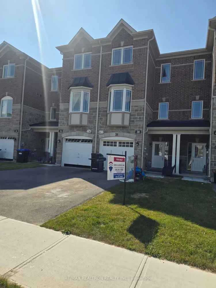 House For Sale in Essa, Ontario