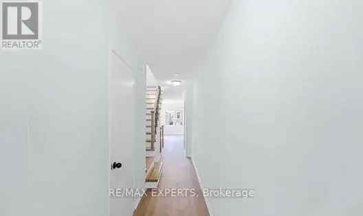 3 Bedroom 4 Bathroom Townhome in Streetsville