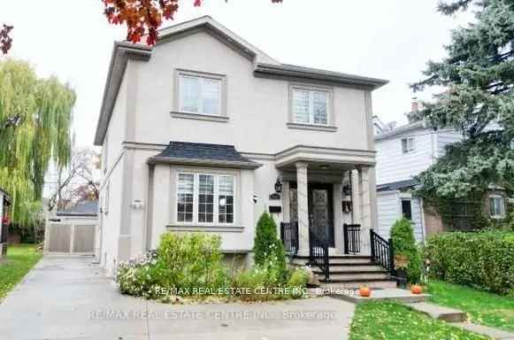 House For Sale in Toronto, Ontario