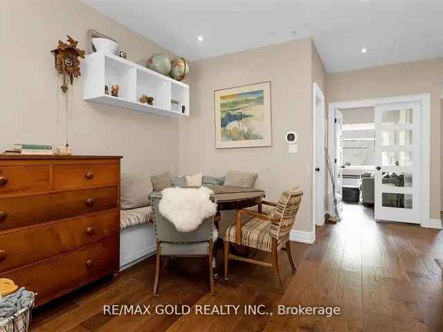 House For Sale in Toronto, Ontario