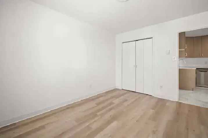 Rent Newly Renovated 1 Bedroom Apartment in Winnipeg with Amenities