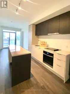 3 rooms apartment of 216 m² in Toronto