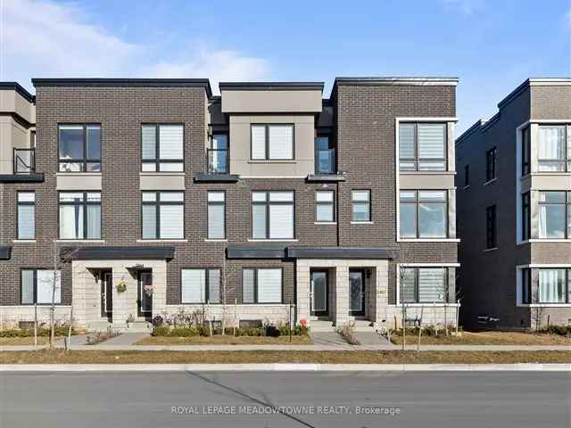 Stunning Three-Story Townhouse in Duffin Heights