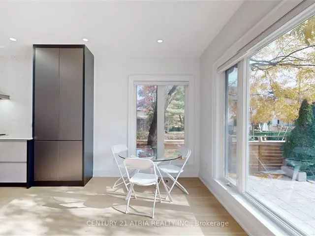 House For Sale in Toronto, Ontario