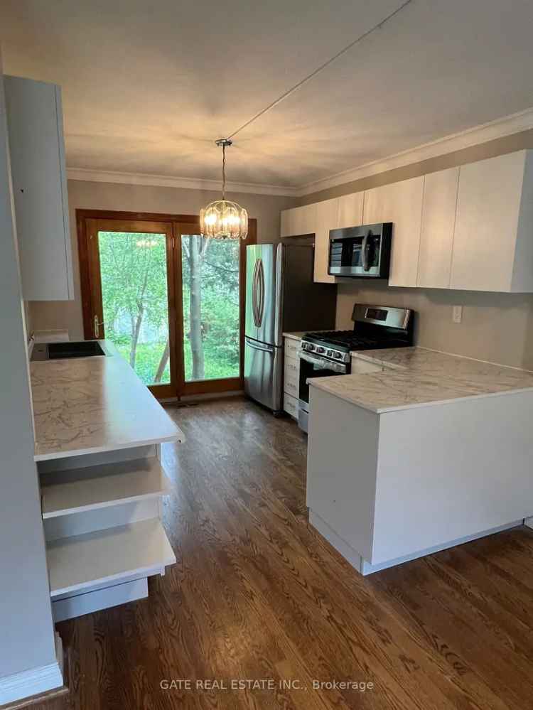 House For Sale in Toronto, Ontario