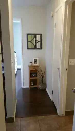 Rent Spacious Bright Two Bedroom Apartment in Calgary with Utilities Included