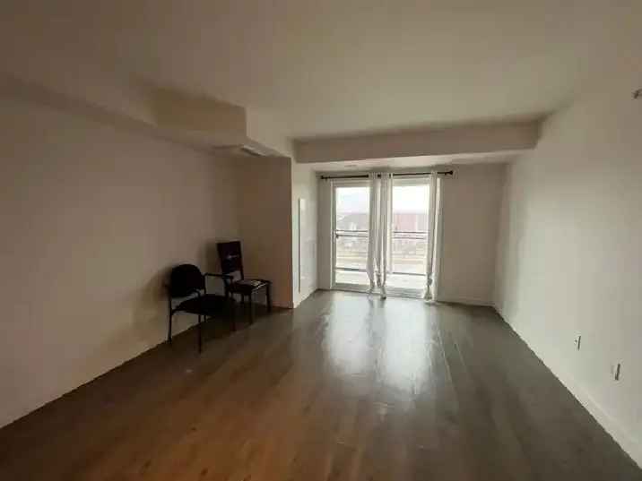 Rent Bright 1 Bedroom Plus Den Apartment in Guelph with Modern Amenities