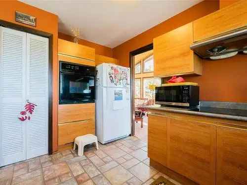 House For Sale In North Slope, Nanaimo, British Columbia