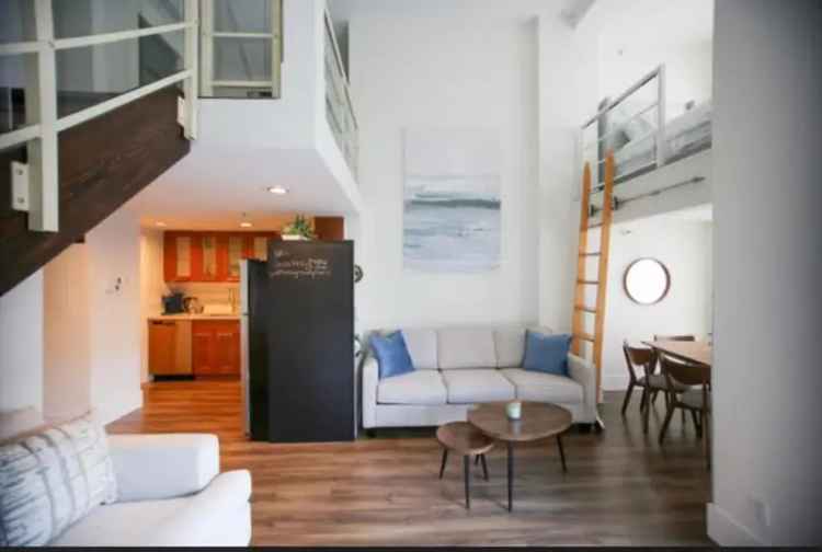 House For Sale in 933, Seymour Street, Vancouver, British Columbia