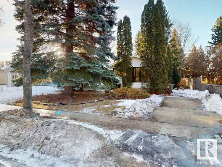 Buy Bungalow in Lacombe Park St. Albert with Potential Features