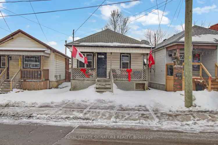 House For Sale in 182, Beach Road, Hamilton, Ontario