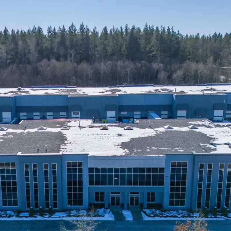 South Surrey Warehouse Sublease 4574 sq ft