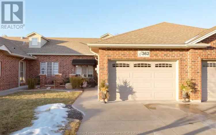 Spectacular Cooper's Mill Townhome - 2400 sq ft - 2 Fireplaces