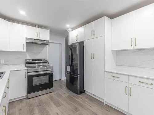 South Surrey Rancher Bungalow - Investor Special