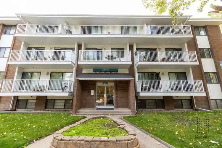 Bridgeland Apartments: Pet-Friendly, Modern Suites