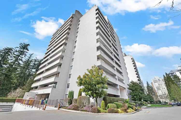 206 4194 MAYWOOD Street in Burnaby: Metrotown Condo for sale (Burnaby South)  : MLS®# R2972274