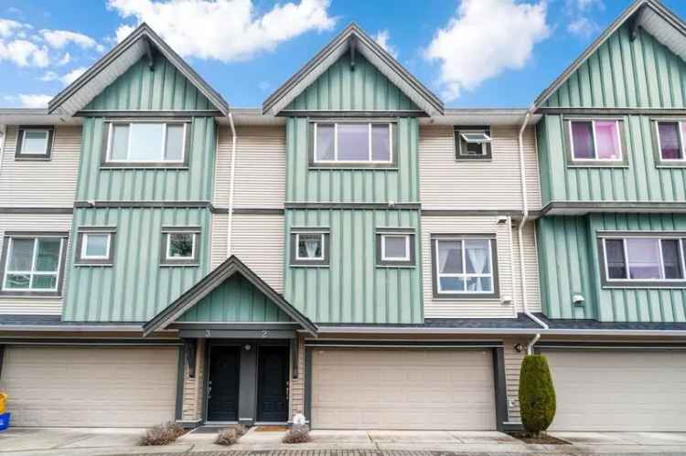 Spacious 4-Bedroom Townhouse in McLennan North