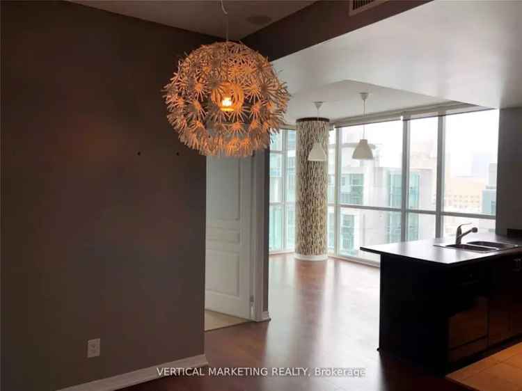 Condo For Sale in Mississauga, Ontario