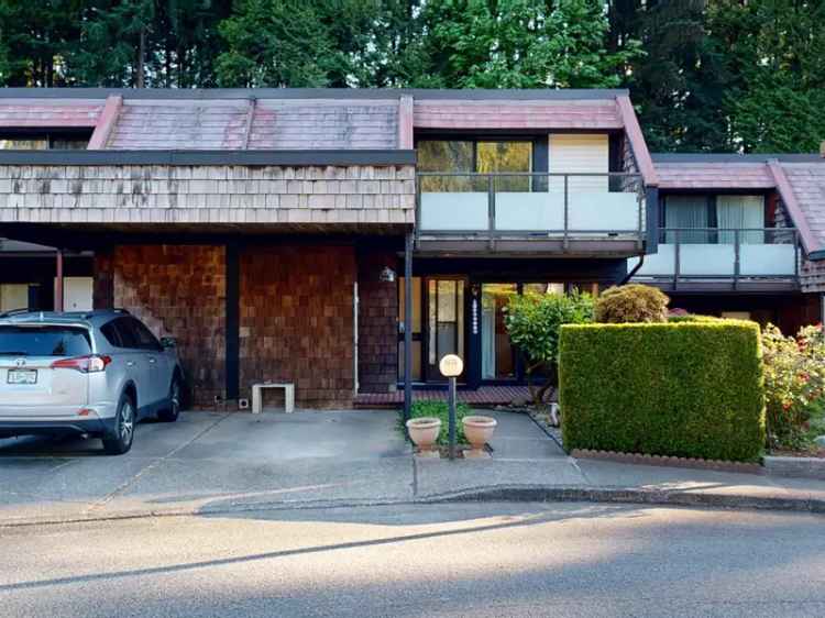 3 Bed Townhouse in Burnaby's Village Del Pointe