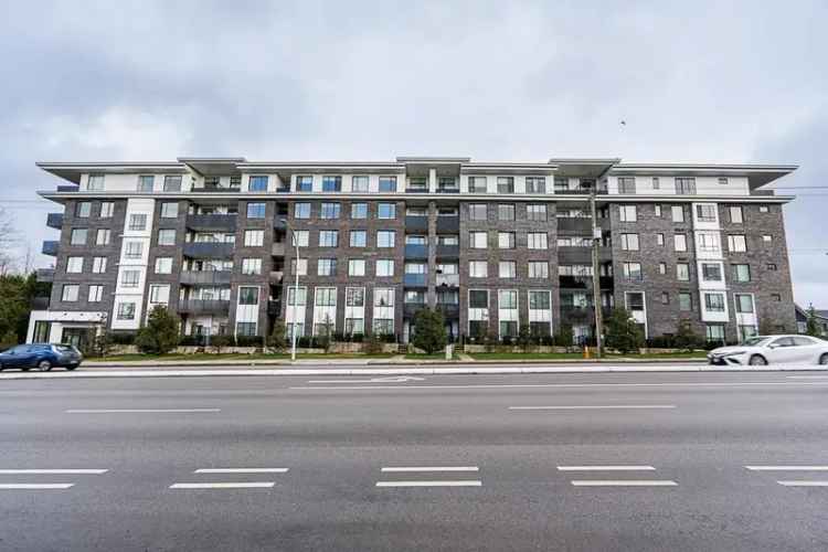 3 Bed 2 Bath Condo in Surrey Bear Creek Green Timbers