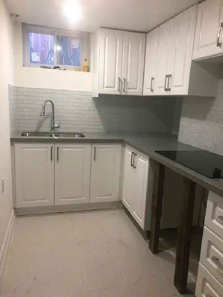 Basement Room for Rent in Markham with Highspeed Wi-Fi and Shared Facilities