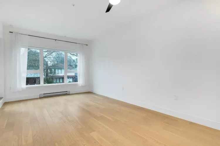 2 Bed  Den Condo for Sale in Vancouver Collingwood VE