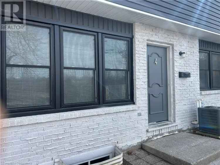 House For Sale in 513, Quiet Place, Waterloo, Ontario