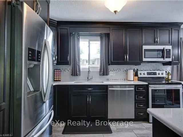 Cozy 3 1 Bedroom Home Near Downtown Shopping and Waterfront Dining