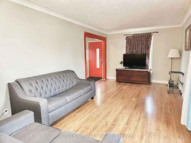 Niagara Falls 2-Bedroom Home with Income Potential