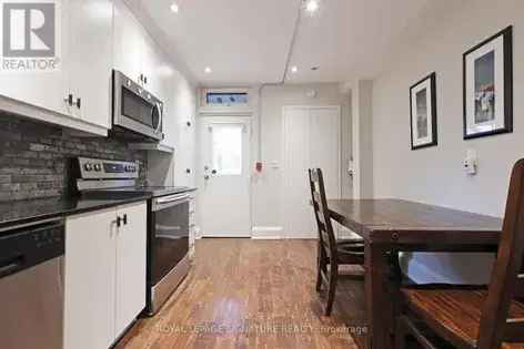 1 room apartment of 495 m² in Toronto