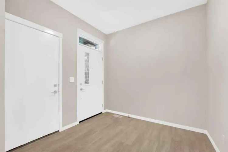 House For Rent in Calgary, Alberta