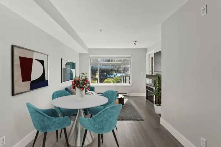 Bright 1-Bedroom Condo at The Latitude with Den and Sundeck