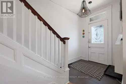 Glebe Duplex Investment Near Lansdowne Park 4 1 Beds 3 Baths