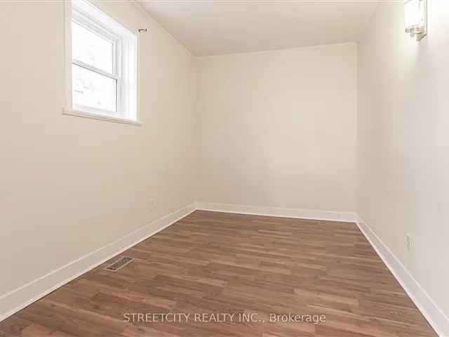 Legal Duplex R3-2 Zoned Downtown Woodfield 2100 Monthly Rental