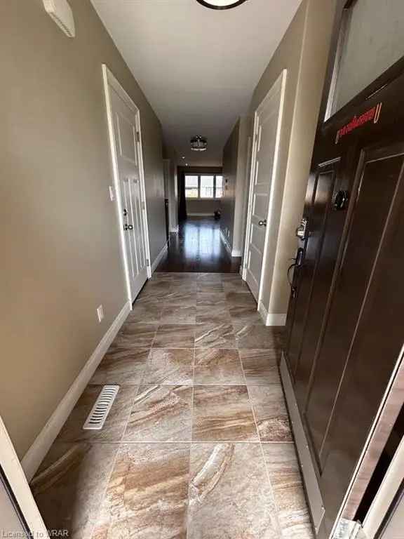 House For Sale in Ontario