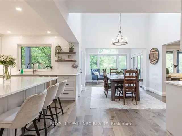 House For Sale in Pelham, Ontario