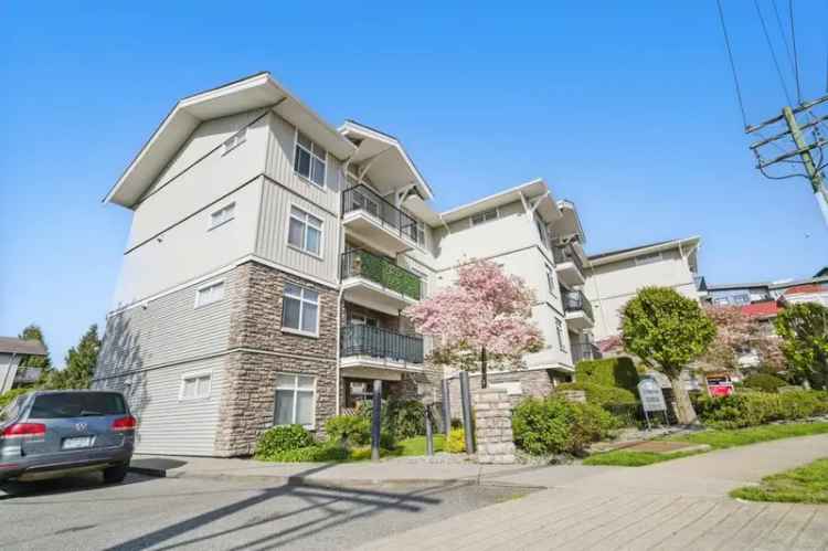 Updated 2 Bed 2 Bath Condo in The Brixton