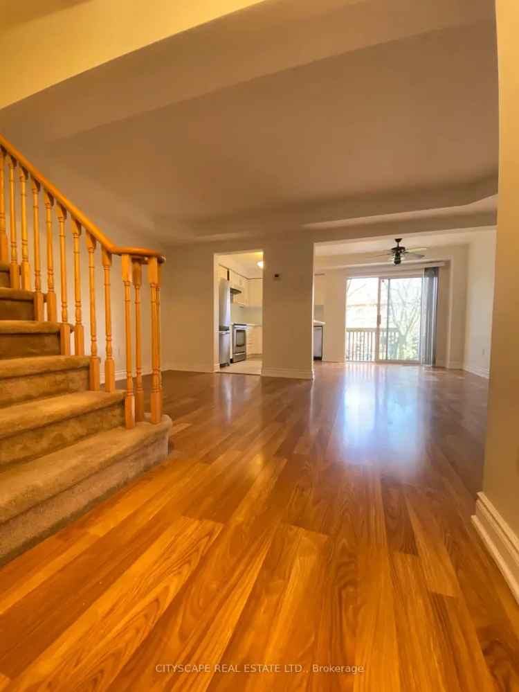 Rent Spacious Townhouse in Streetsville with Renovations and Modern Features