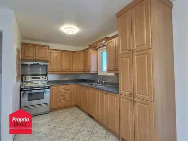 5 Bedroom Bungalow Near Costco and Highways