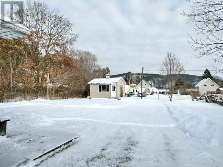 House For Sale , 361, Fifth Street, Mattawa, Ontario
