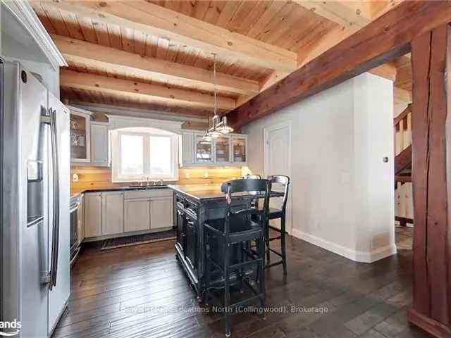 House For Sale in Meaford, Ontario