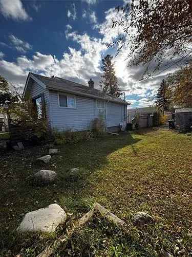 House For Sale In Weston, Winnipeg, Manitoba