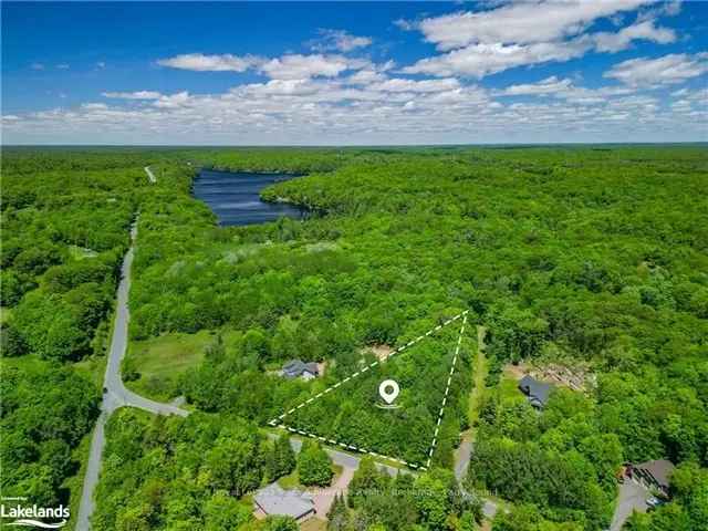 1.49 Acre Building Lot in Mountain Basin Near Parry Sound