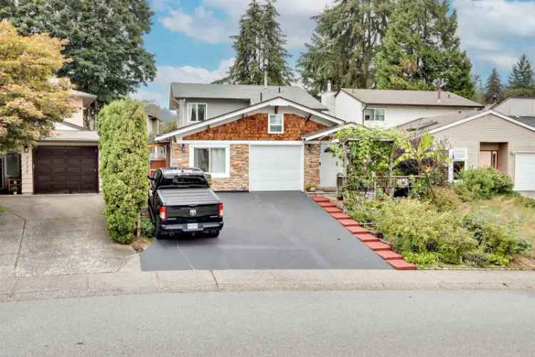 3231 DUNKIRK Avenue in Coquitlam: New Horizons House for sale : MLS®# R2916125